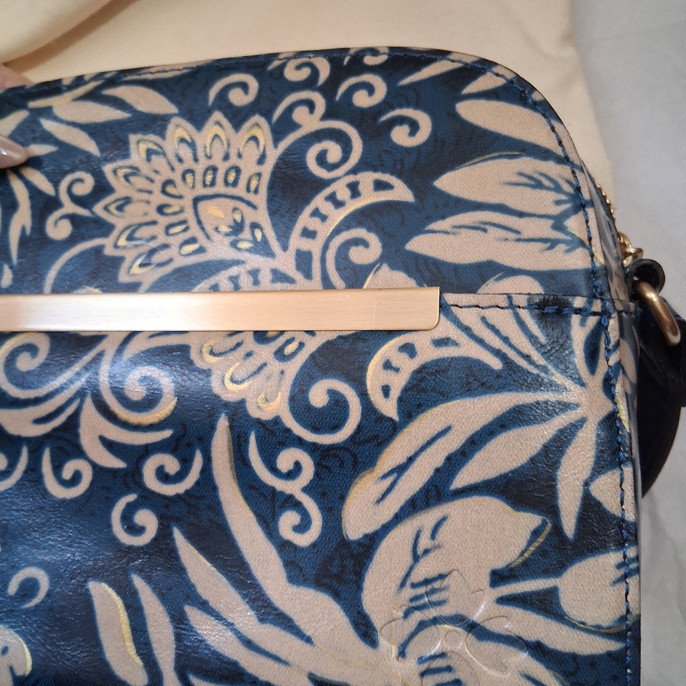 Patricia Nash Artemis Dome Leather Crossbody Bag Greek Floral - Picture 8 of 9